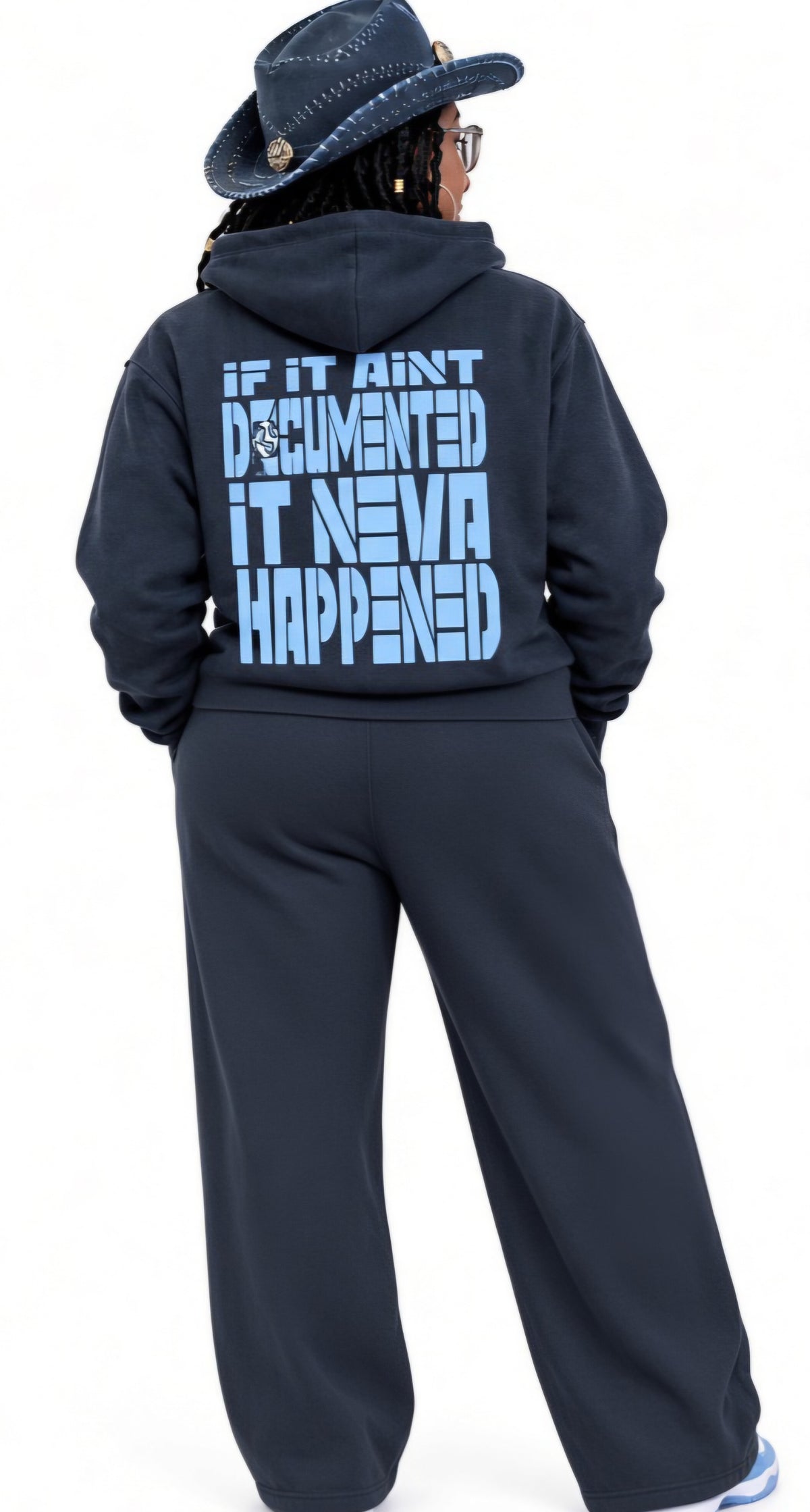 Carolina To The World Oversize Fleeced Hoodie